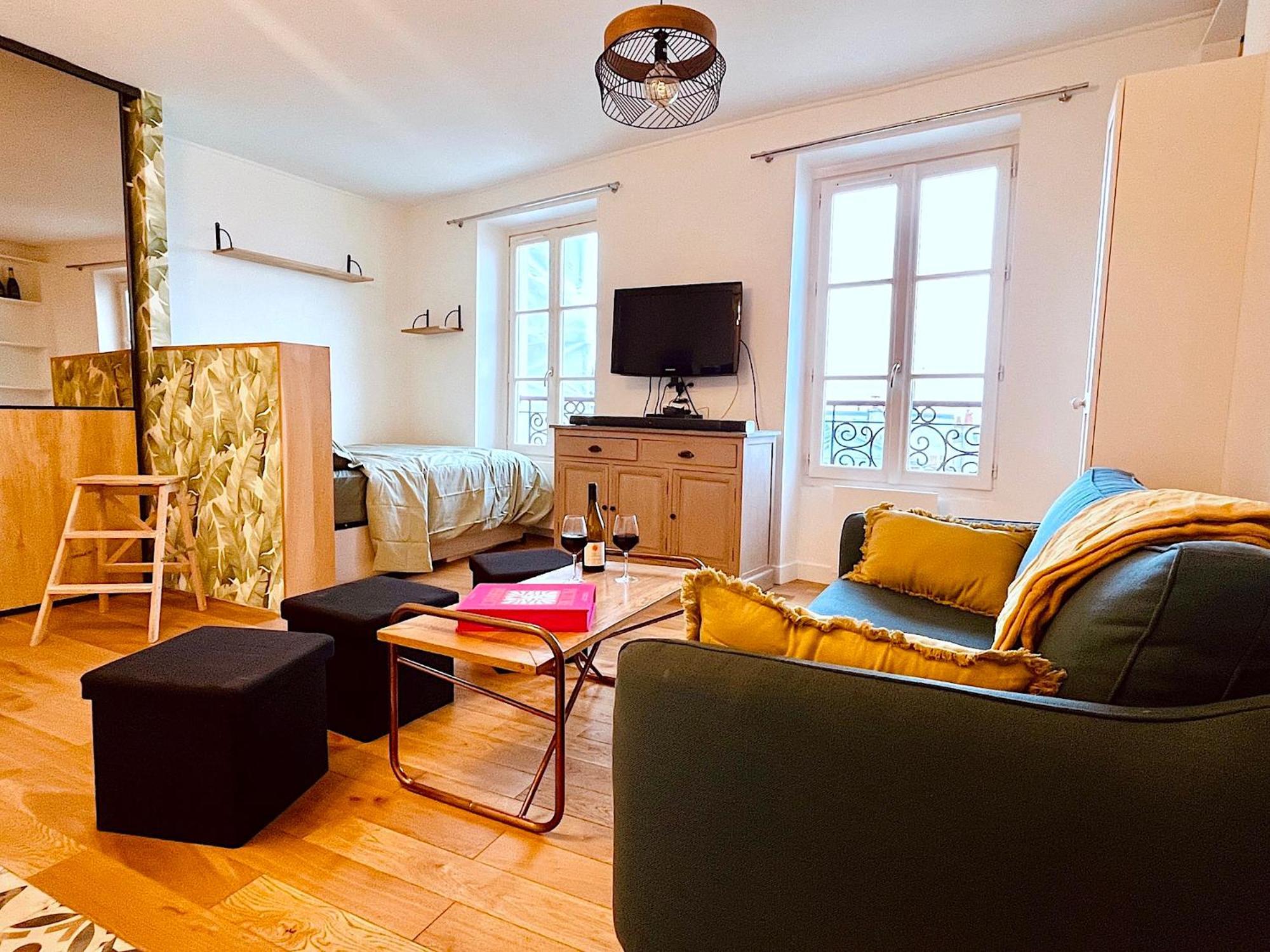 Le Penthouse Chevalier - C *